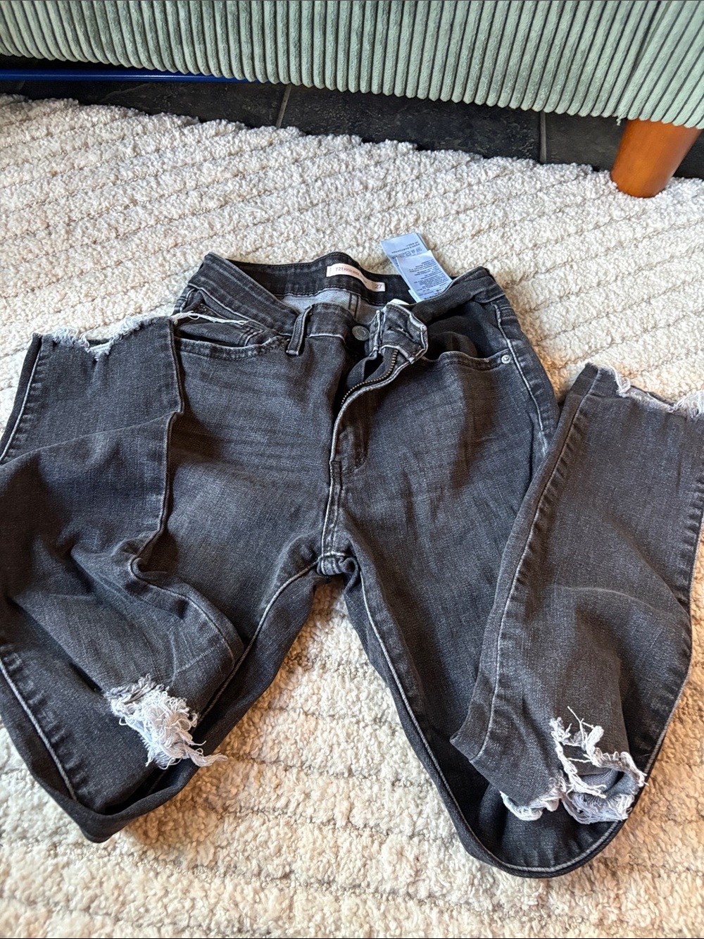 Levi's Black Distressed skinny Leg Jeans
